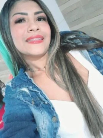 Mikaely Araújo — 8 / 9