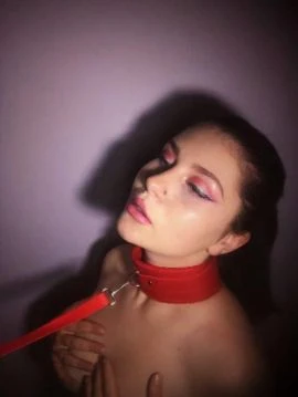 Lara — 7 / 9