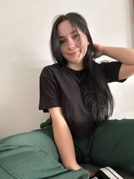 Larissa, Escort, Kraków