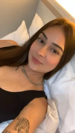 Liz Ordani — 4 / 5