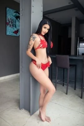 Natalia — 4 / 9