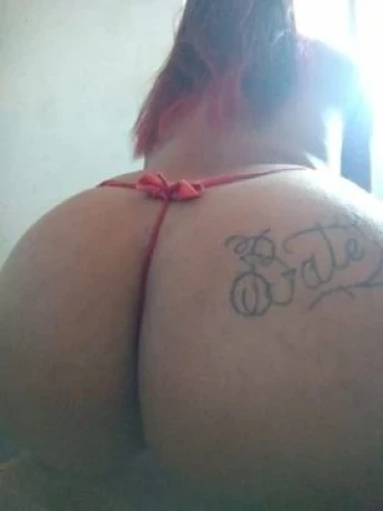 Isabella Mendes — 5 / 9