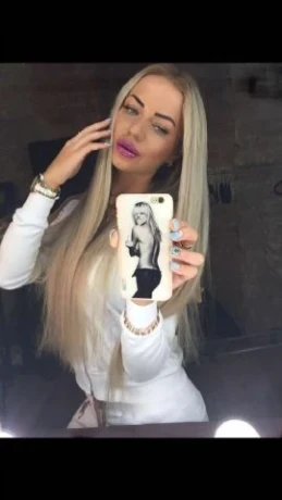 Angela very sexy — 1 / 7