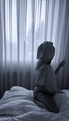 Melina Eleven — 3 / 9