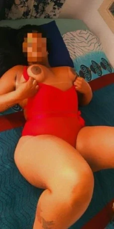 Mari Santos — 1 / 4