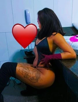 Anny Nunes — 8 / 9