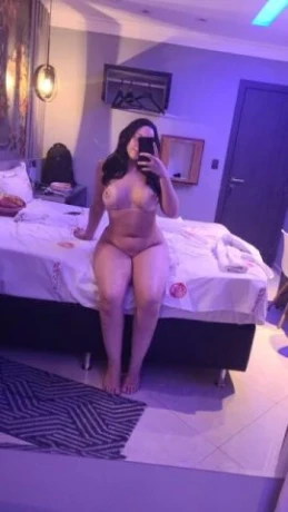 Nanda Aquino — 3 / 9