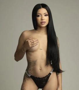 Pamella — 6 / 9