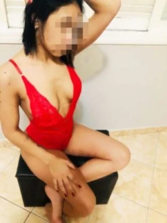 Bia Lopes — 1 / 5
