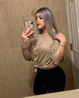Jenna — 8 / 9