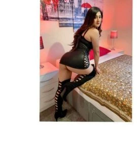 Nikky — 2 / 9