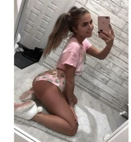 Female Escort — 6 / 9