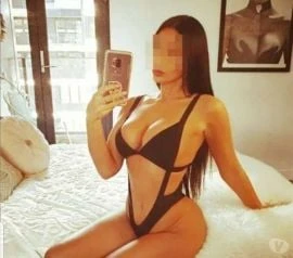 Female Escort — 2 / 3
