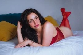 Liz — 7 / 9