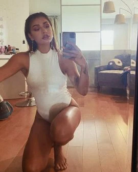 Andrea, Escort, Paris