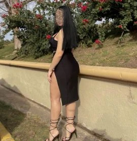 lara — 3 / 5