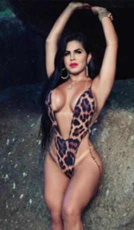 Myrella Barcelos — 4 / 5