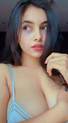 Reet, Escort, London