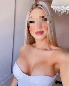 Beatriz Marçal — 8 / 9