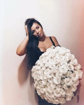 Zoe — 2 / 5