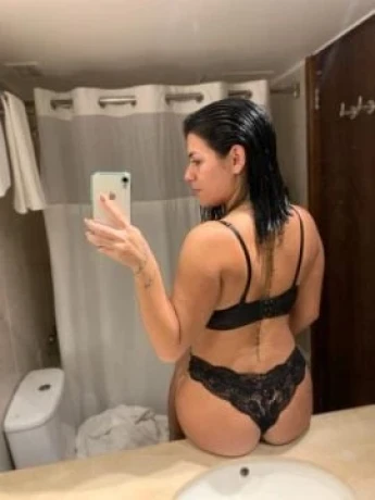 Lays Esteves — 4 / 7