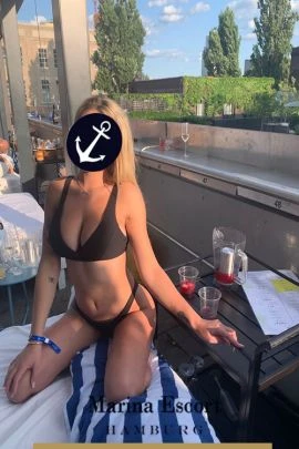 Dominika — 4 / 6