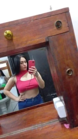 Camila Souza — 5 / 9