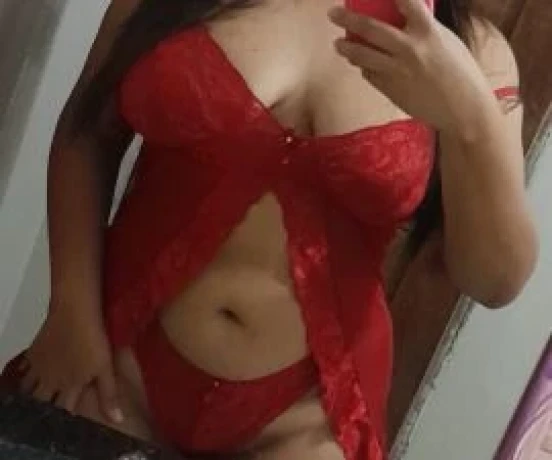 Isabela Flor — 4 / 5