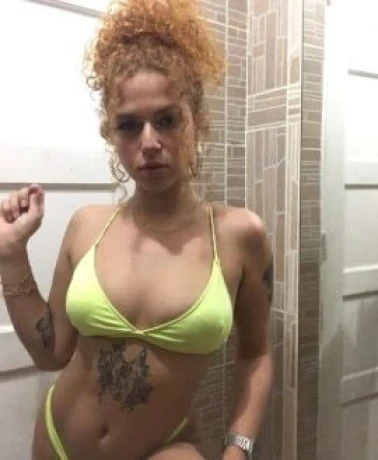 Valentina Souza — 4 / 7