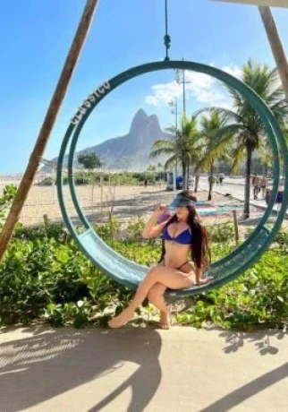 Ingrid Reiis — 7 / 9