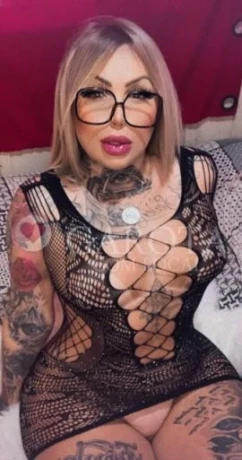 Lavínia Antunes — 3 / 4