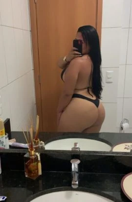 Isis Maria — 3 / 5