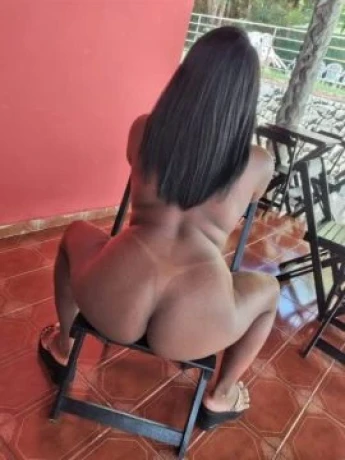 Bianca Almeida — 1 / 4