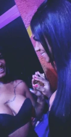 Ester Alencar — 1 / 4