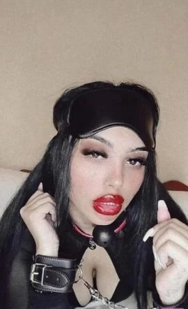 Emma — 6 / 9