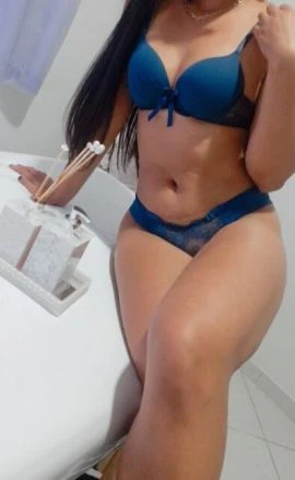 Thais Araújo — 2 / 5