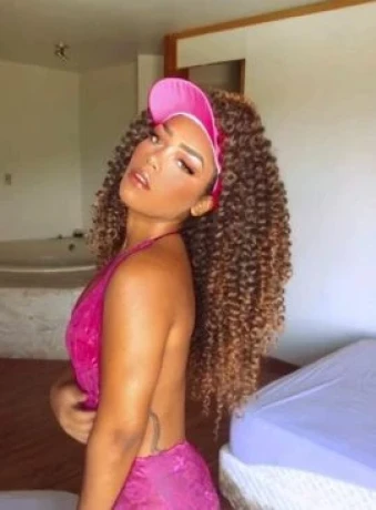 Kauane Ruby — 6 / 9