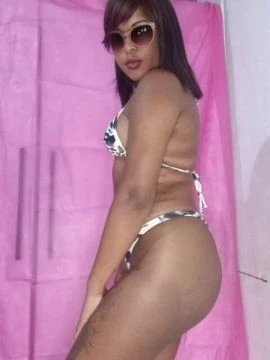 Sabrina Moraes — 5 / 9
