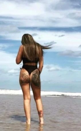 Tayná Rodrigues — 3 / 5