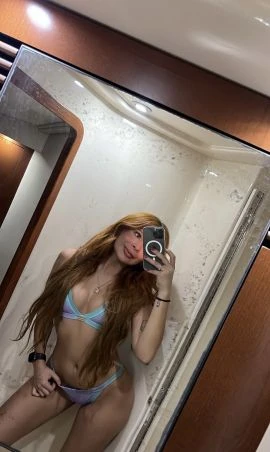 Camila — 3 / 9