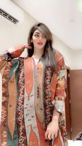 Reem ريم — 8 / 9