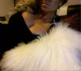 Female Escort — 2 / 9