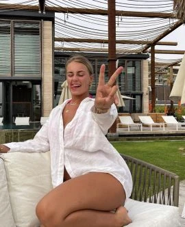 Vanille, Escort, Paris