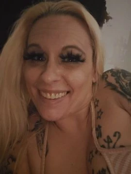 Wifeyizm, Escort, Tampa