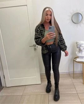 Kira — 3 / 5