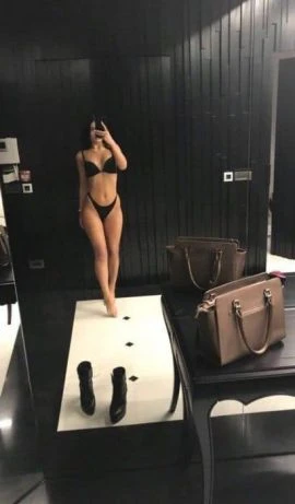 Alexa — 2 / 4