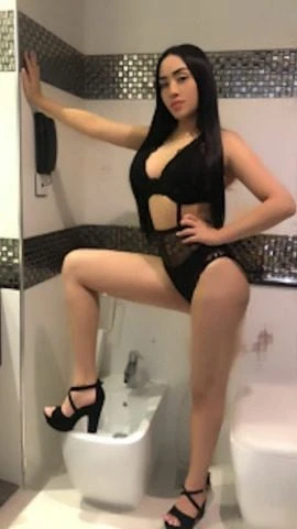 Julia — 5 / 8