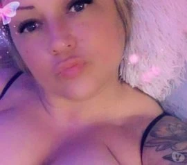 Female Escort — 2 / 5