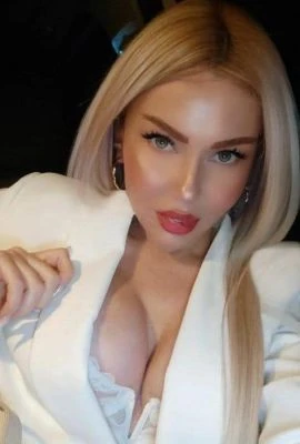 Irina, Escort, Istanbul