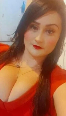 Marina Gomes — 2 / 4